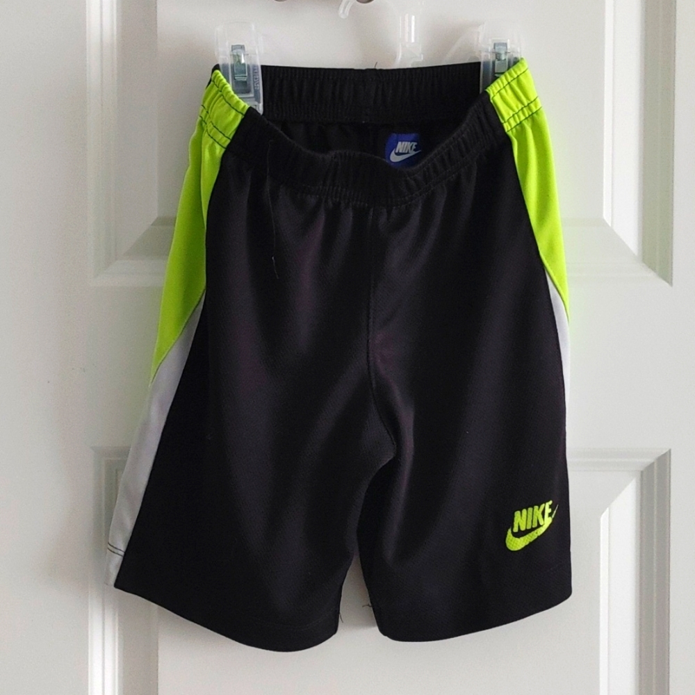 Nike Boys Gym Shorts - Size 7
